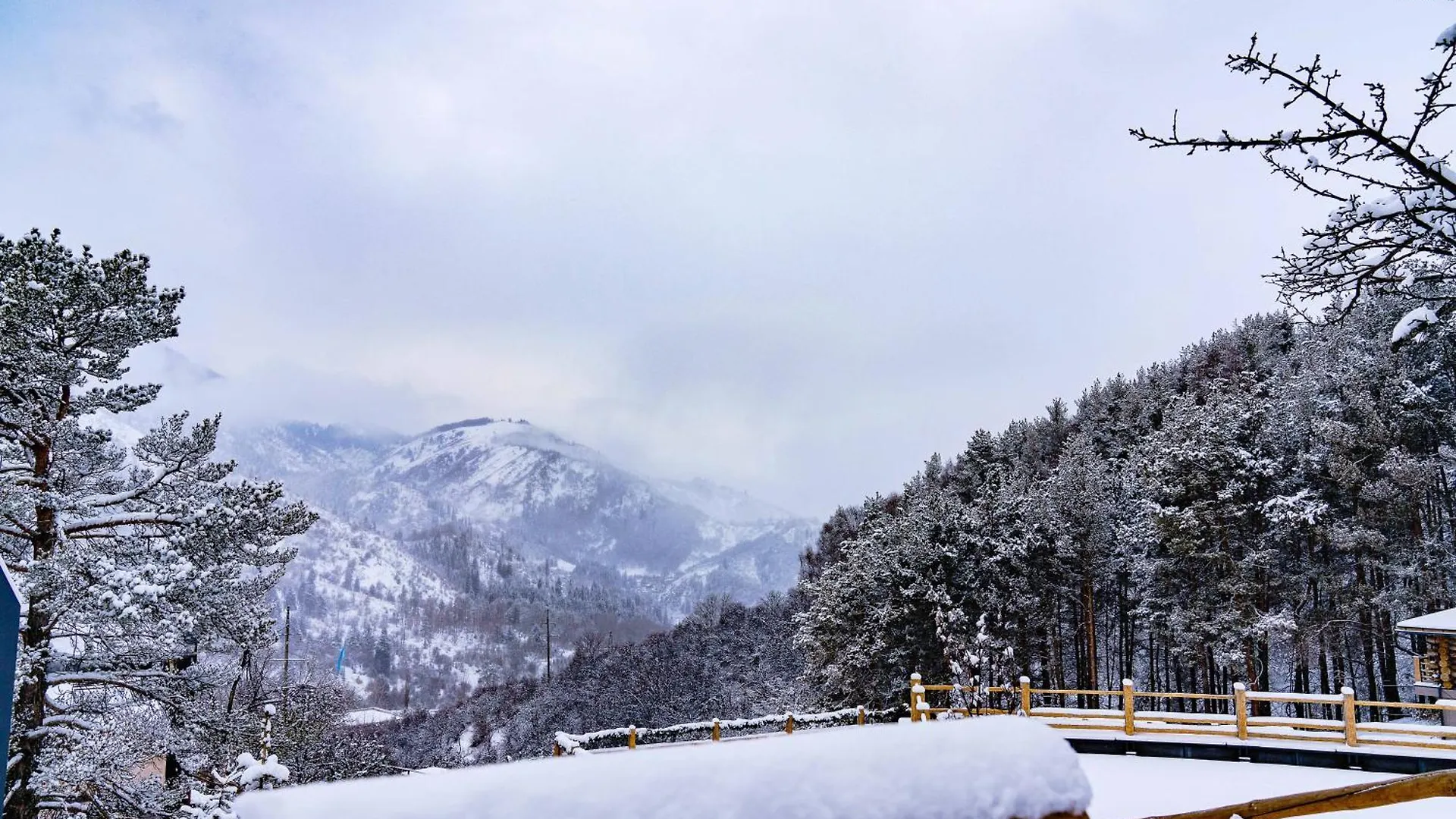 Qazaq Auyl Eco Hotel Алматы